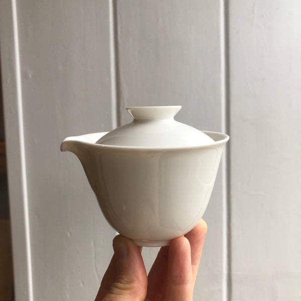 Taiwanese Porcelain Travel Gaiwan : 120ml