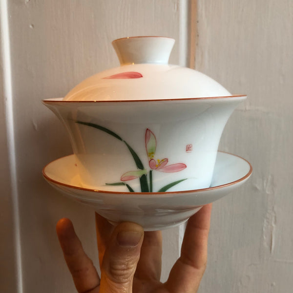 Pink Lily Gaiwan 290ml