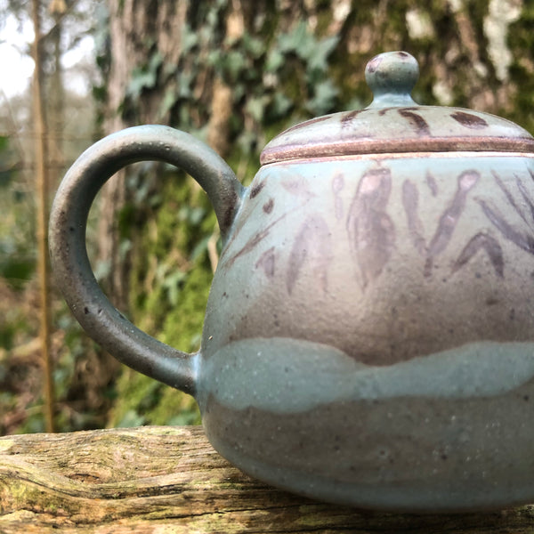 Mineral Powder Engraved Glazed Teapot | Yangyang Li, YUNBAI STUDIO, Jingdezhen