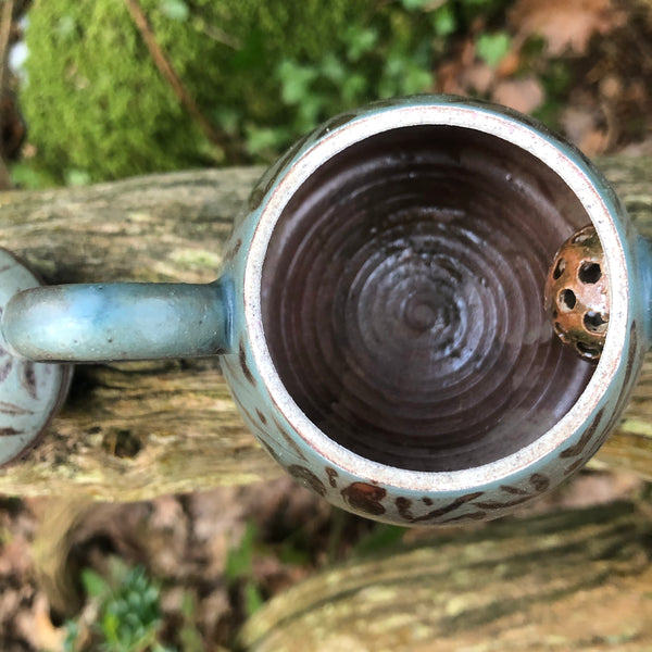 Mineral Powder Engraved Glazed Teapot | Yangyang Li, YUNBAI STUDIO, Jingdezhen