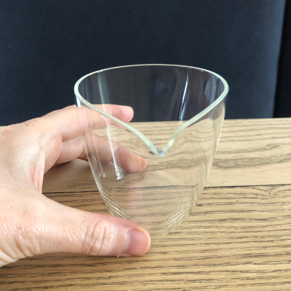 Handle-less wider glass serving jug 250ml