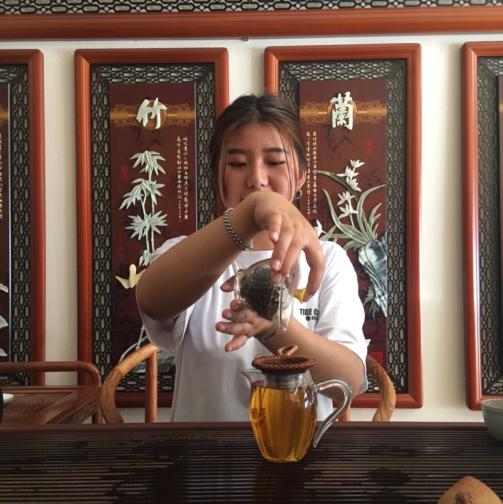 China 2019 : Day 1 : Kunming & Mengku Puer with Mrs Zhao