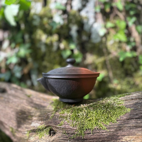 110ml yōhen Red / Black Shudei 110ml Do-ake (胴開け) filter Houhin [Yoshiki Kiln]