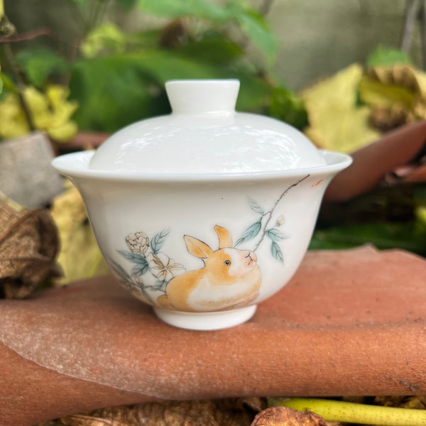 Hand Painted Jingdezhen 'Rabbit' Gaiwan set (1 Gaiwan, 3 cups, Glass Jug & Travel Case]  : Lai Mi Mi Studio : Jingdezhen