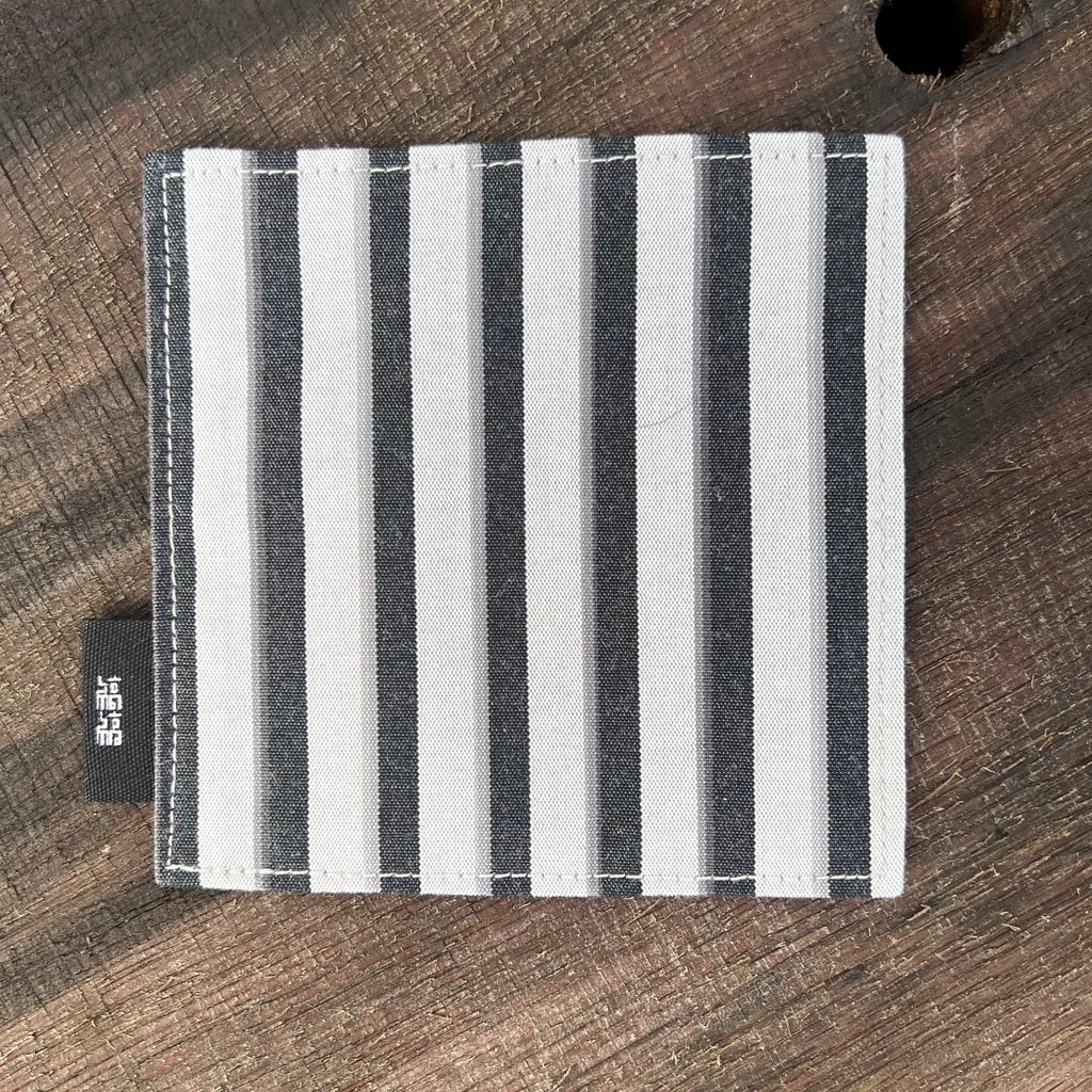 Kokura Stripes coaster white/black [Kokura Shima Shima ;Kitakyushu City, Fukuoka]