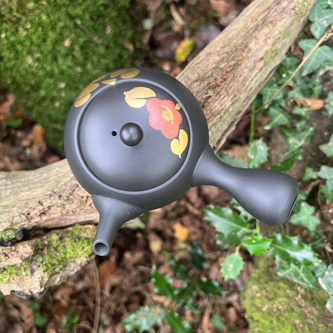 240ml Black gold kyusu with ceramic strainer [Shouhou Kiln]