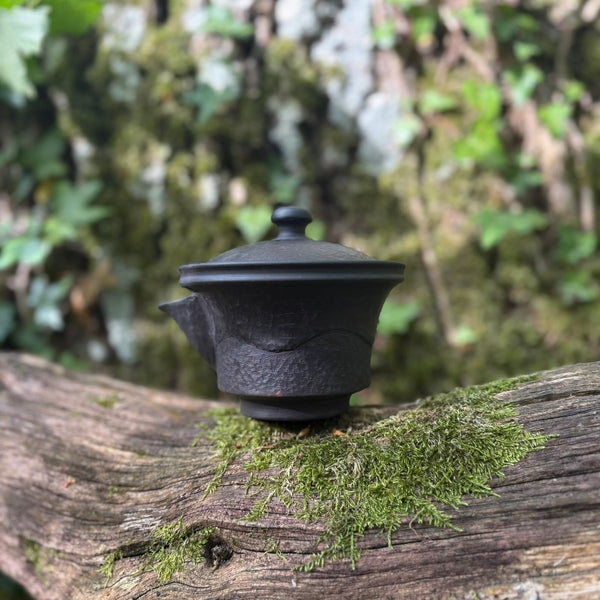 110ml taller yōhen Red / Black Shudei 110ml Do-ake (胴開け) filter Houhin [Yoshiki Kiln]
