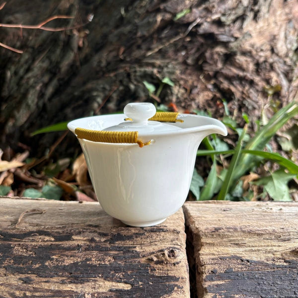 Taiwanese Porcelain Travel Gaiwan & Pitcher Set : 150ml