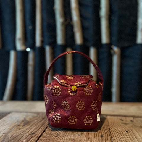 Red with flower motif 10x10x10cm Tea Bag with yellow button | Zhu Rong Studio Jingdezhen