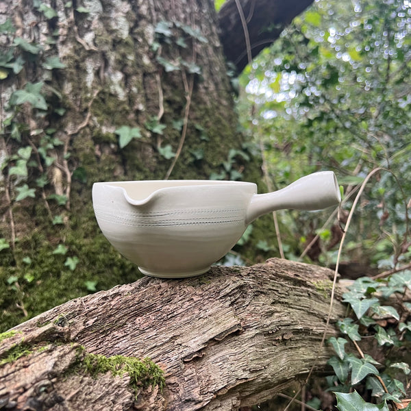 White Tokoname 350ml Japanese Water Cooler [Yuzamashi] [maekawajunzou：前川淳蔵 Kiln]
