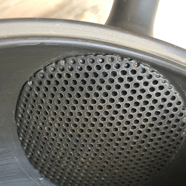 ‘Domed’ Black ‘Dot Detail’ textured Kyusu Teapot 270ml (ceramic strainer)
