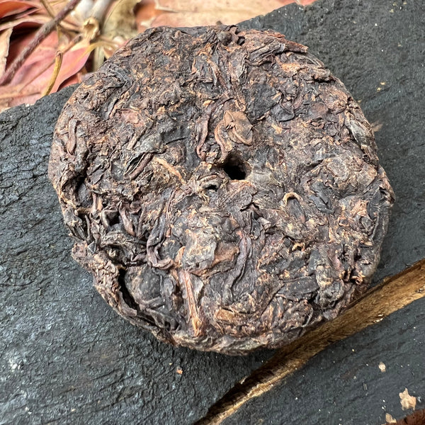 Soo Soo Choi's 2008 Fermented Tteok Cha [South Korea]